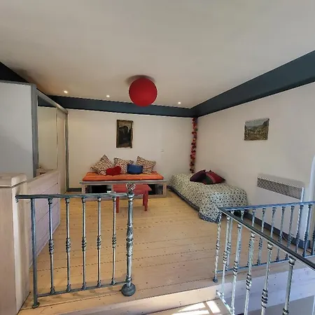 Casa de Férias Atypique Chapelle Amenagee Albigny-sur-Saone