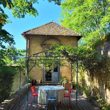 Nyaraló Atypique Chapelle Amenagee Albigny-sur-Saone